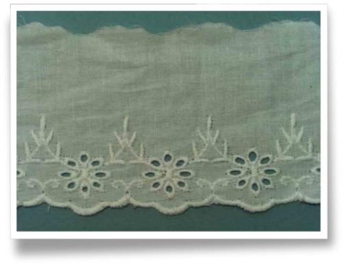 broderie  anglaise 1748  ref blanc